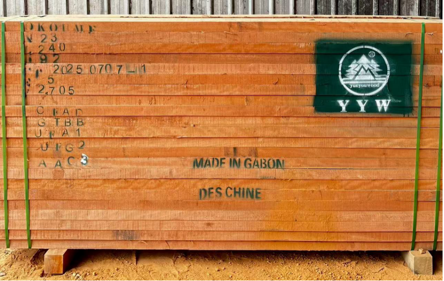 Okoume timber
