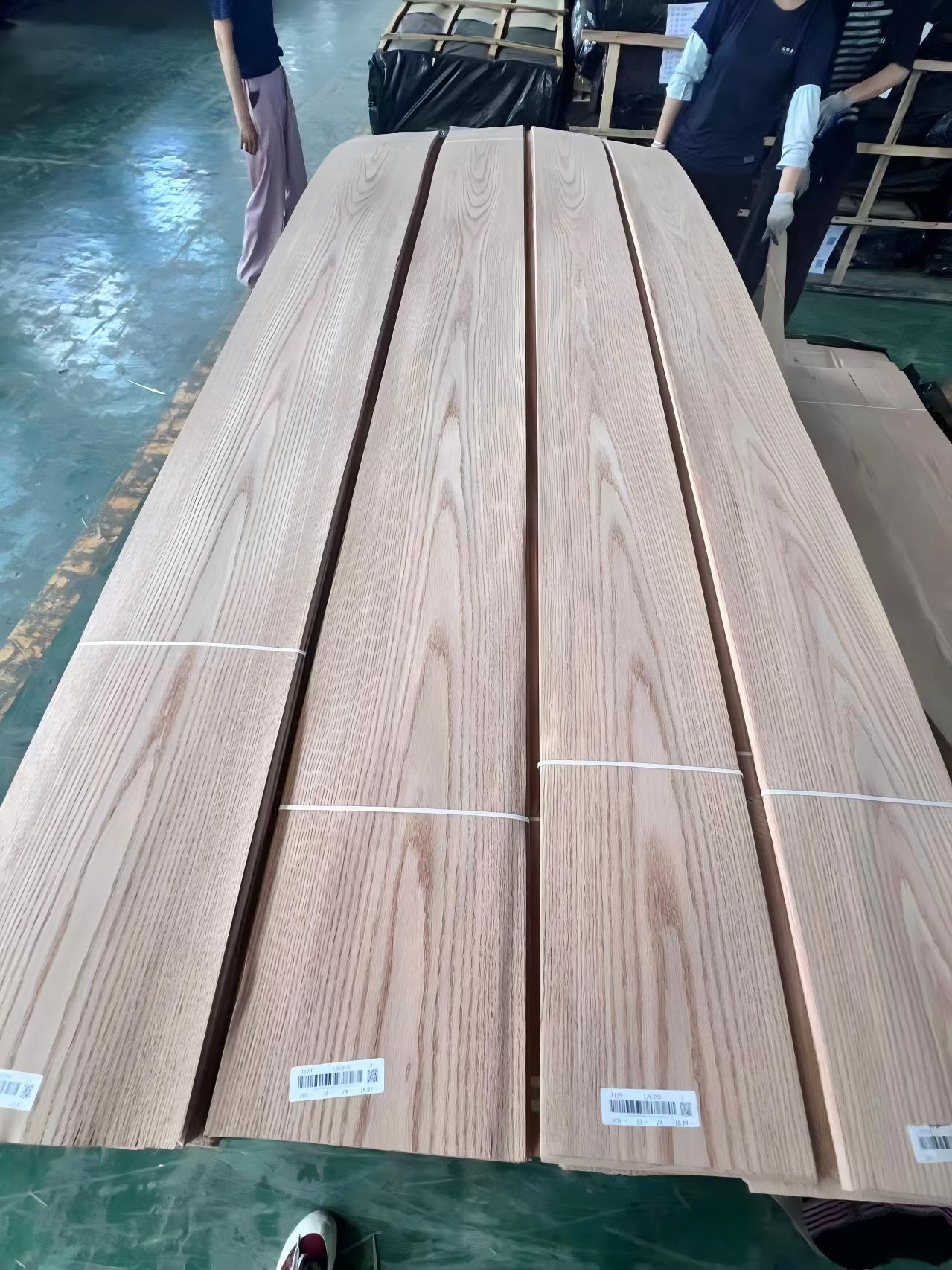 Red Oak Crown Veneer