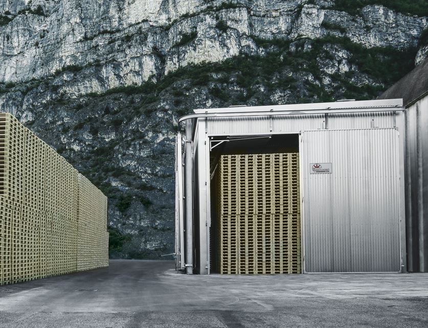 Heat Treatment ISMP-15 of the pallet and wooden boxes