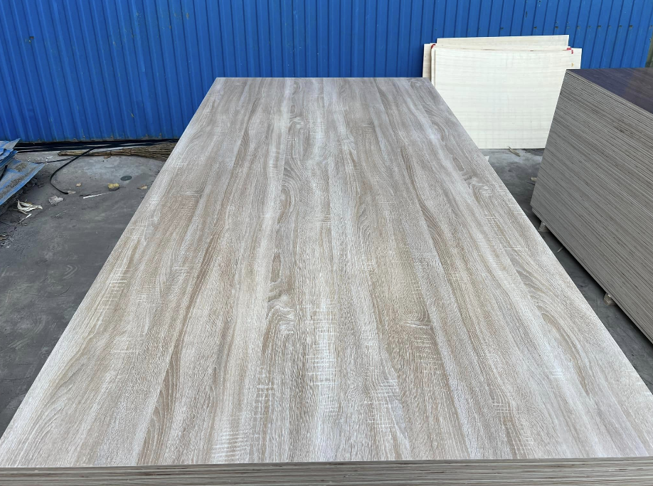 PLYWOOD