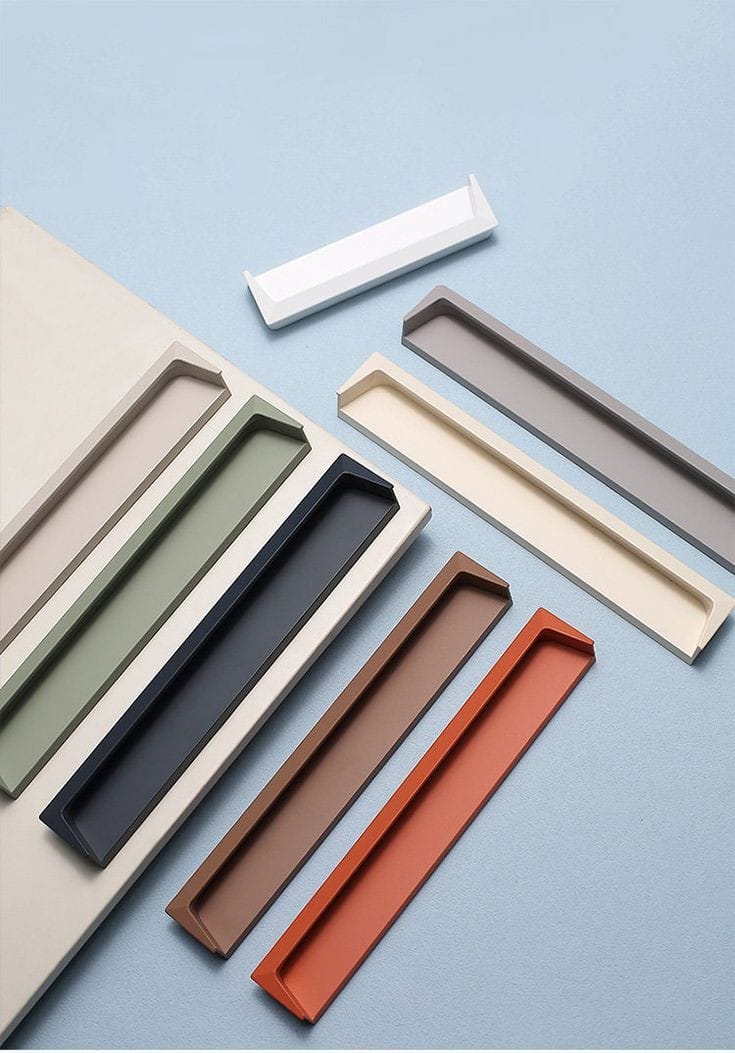 Decora ColorGrip Doors