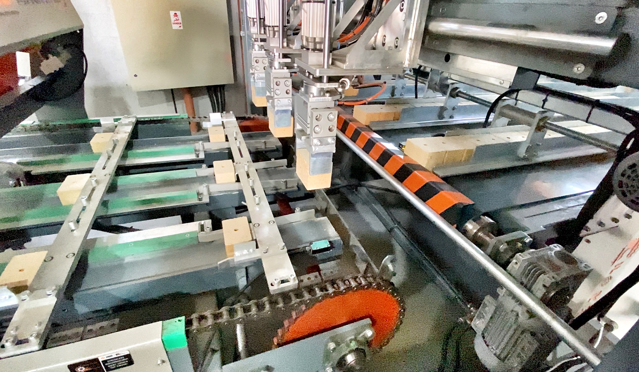 Auto-Block Feeding Machines